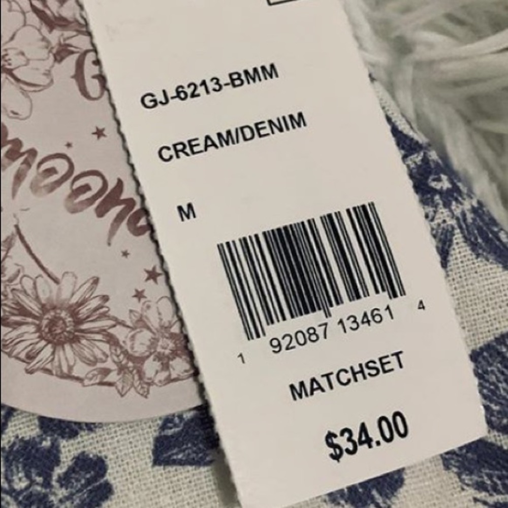 Matching set - Picture 4 of 4